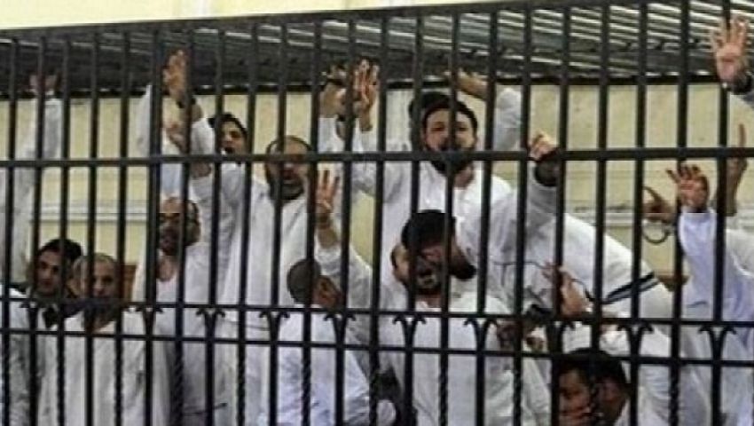 تأجيل إعادة محاكمة 8 متهمين فى اقتحام قسم ديرمواس بالمنيا