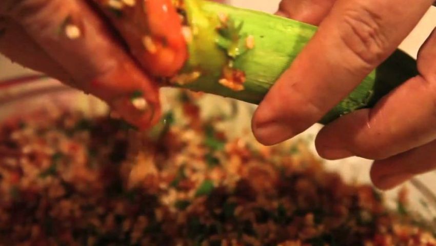 طريقة عمل خلطة المحشي المصرية في خطوات
