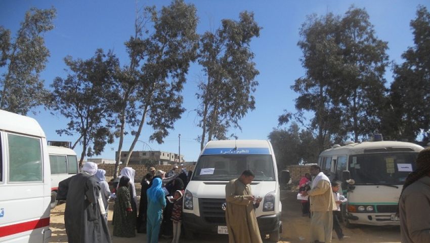 الكشف المبكر عن أورام الثدي لـ40 سيدة بالمنيا