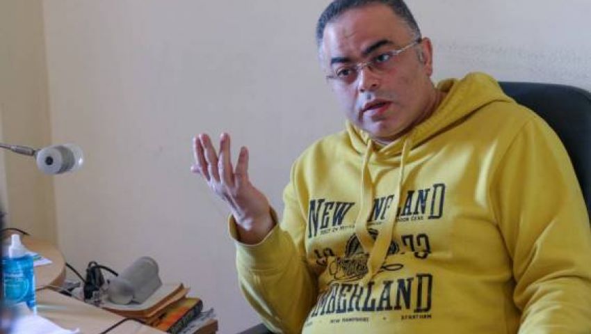 عمرو سمير عاطف: الفنان الجاهل خطر على المجتمع