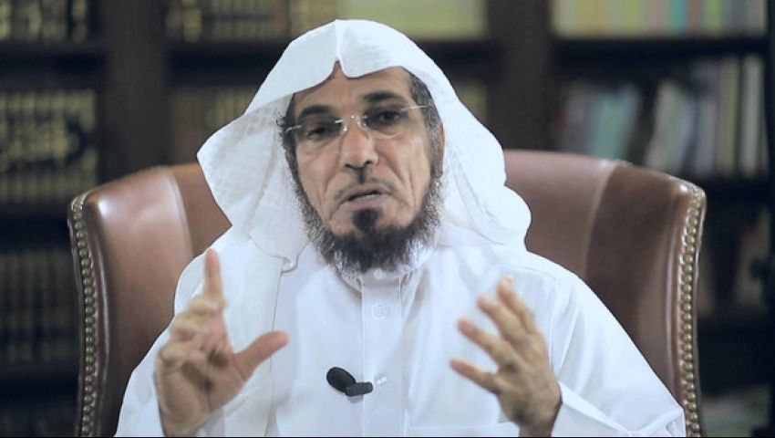 بعد مرور شهر على اعتقاله.. سعوديون يطالبون بالإفراج عن سلمان العودة