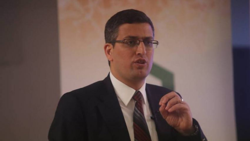 كاتب فلسطيني: أسرانا مستمرون في إضراب الكرامة رغم خذلاننا لهم
