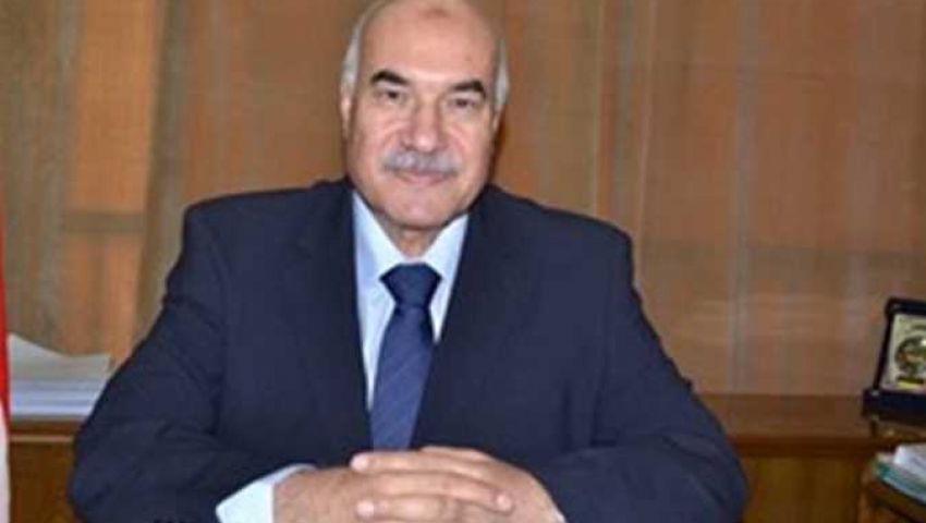 فيديو| رئيس «القابضة للغزل والنسيج»: إنجازات السيسى تعادل قرناً من الزمان