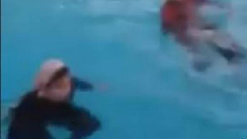 «سيدة البوركيني» لأسوشيتد برس: أصبحت بطلة قومية في مصر