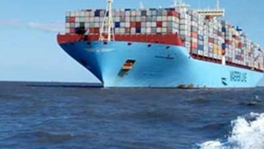 موانئ بورسعيد تستقبل 26 سفينة حاويات