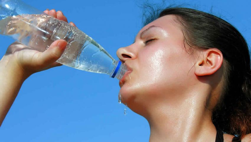 خطة الصحة للتعامل مع ضربات الشمس..وهذه هي أعراضها