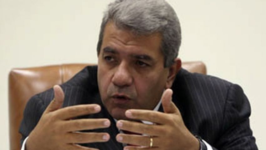 وزير المالية يفوض رئيس مصلحة الضرائب العقارية فى اختصاصاته