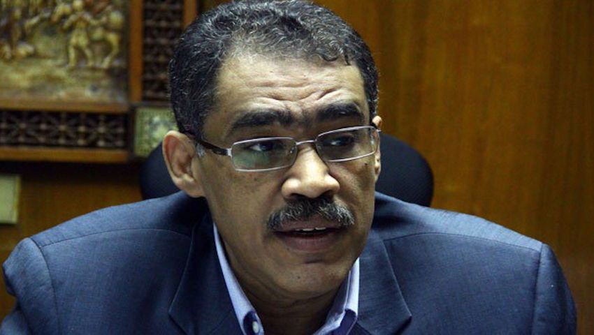 انتخابات «الصحفيين» تشتعل مبكرًا.. مذكرة تطالب بإحالة «رشوان» لجدول غير المشتغلين