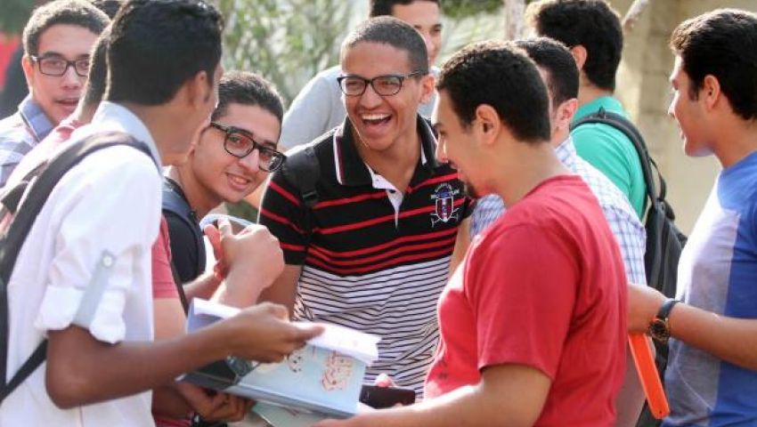 بالصور| سؤال عن مسلسل «كفر دلهاب» بامتحان الإحصاء في «تجارة الزقازيق»