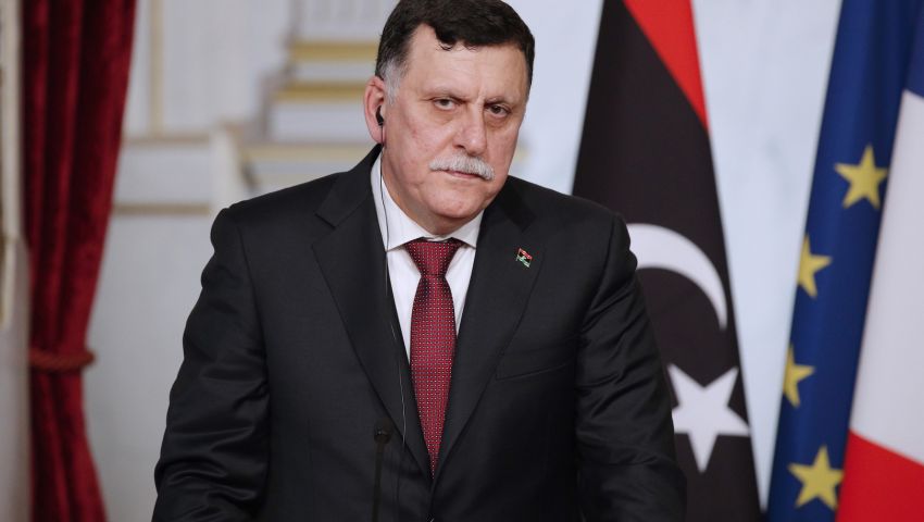 السراج يخرج عن صمته: حفتر انقلابي وأعلن الحرب علينا