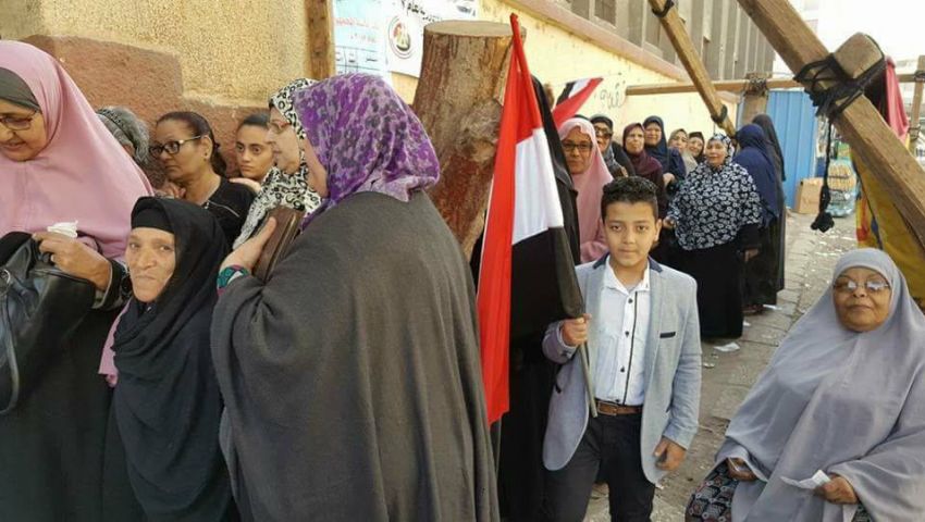 في ختام «تصويت الرئاسية»: الطوابير عامل مشترك بين اللجان الانتخابية