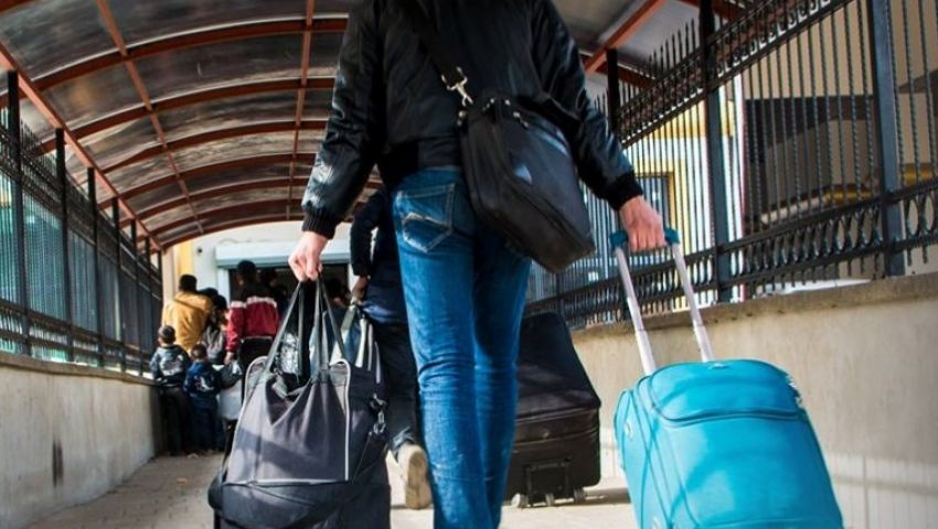 بحث الطلاب المغتربين عن سكن خارجي.. رحلة عذاب