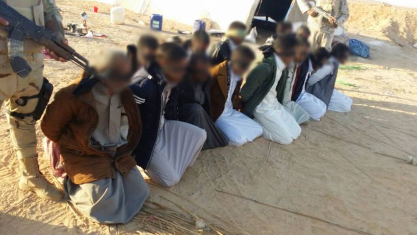 المتحدث  العسكري: ضبط 12 تكفيريًا والتحفظ على 7 سيارات دفع رباعي