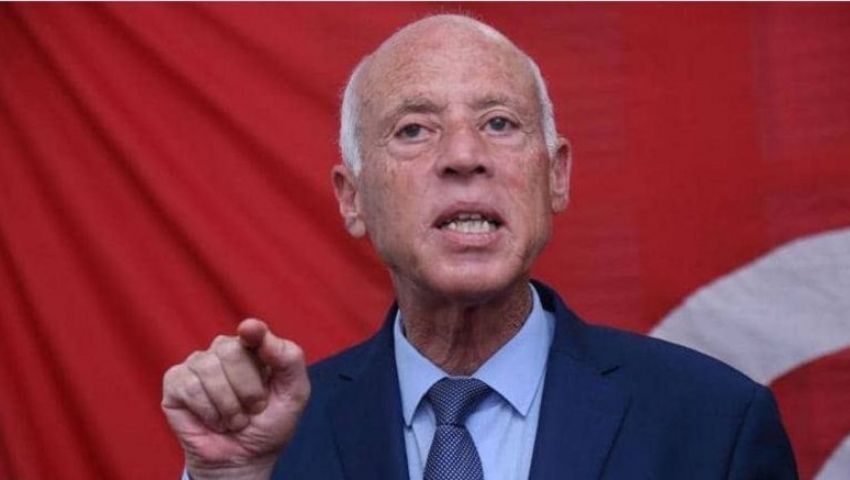 بمساندة مرشحين خاسرين.. قيس سعيد يتفوق على القروي لدخول أبواب قصر قرطاج