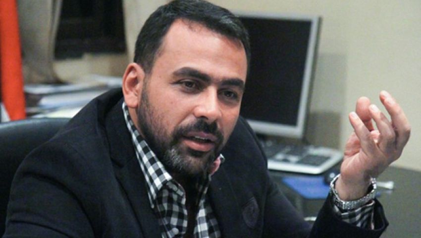 الحسيني بعد القبض على خالد يوسف: الضرب في 25/30 مش هيجيب نتيجة