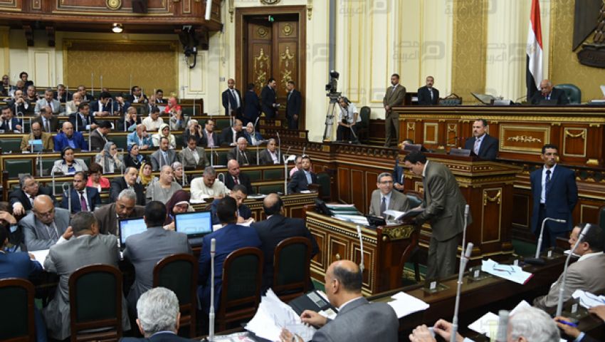 مشادات بـ«تعليم النواب» بسبب إدارة الجلسة.. وعبد الغفار: الأجور تلتهم الموازنة