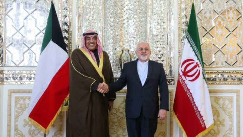 شاهد.. لحظة وصول وزير الخارجية الكويتي إلى طهران