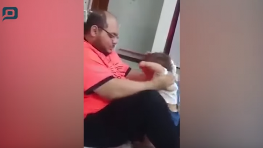 فيديو.. معذب طفلته يبرر جريمته.. وشرطة الرياض تعتقله