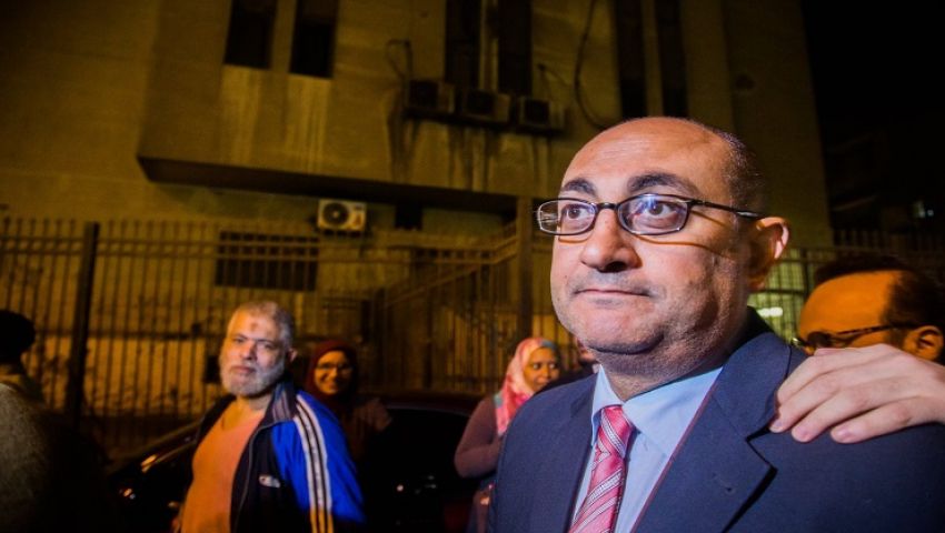 بالصور| تأجيل محاكمة خالد علي لـ3 يناير.. ومرشح الرئاسة المحتمل يترافع عن نفسه
