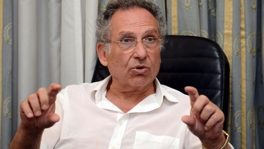 ممدوح حمزة: تحويل مطار الإسكندرية إلى منطقة سكنية تفكير سماسرة