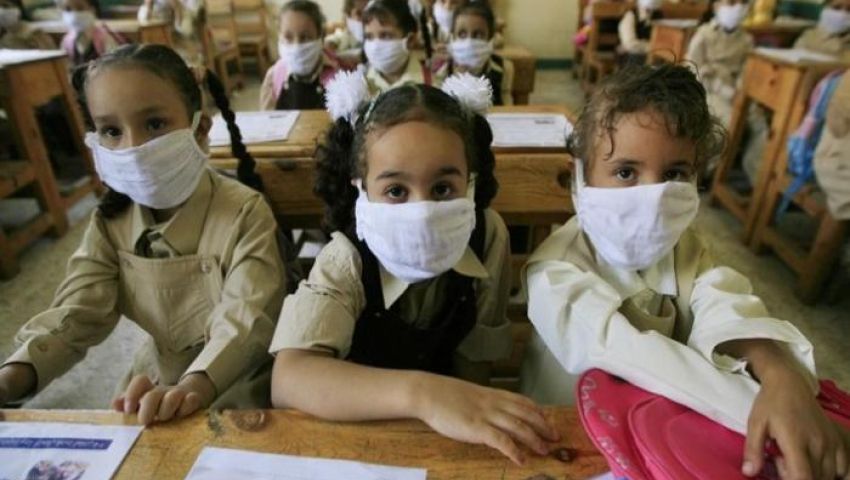 الدراسة يومان والدخول بالكمامة.. خطة الصحة لعودة المدارس مع كورونا