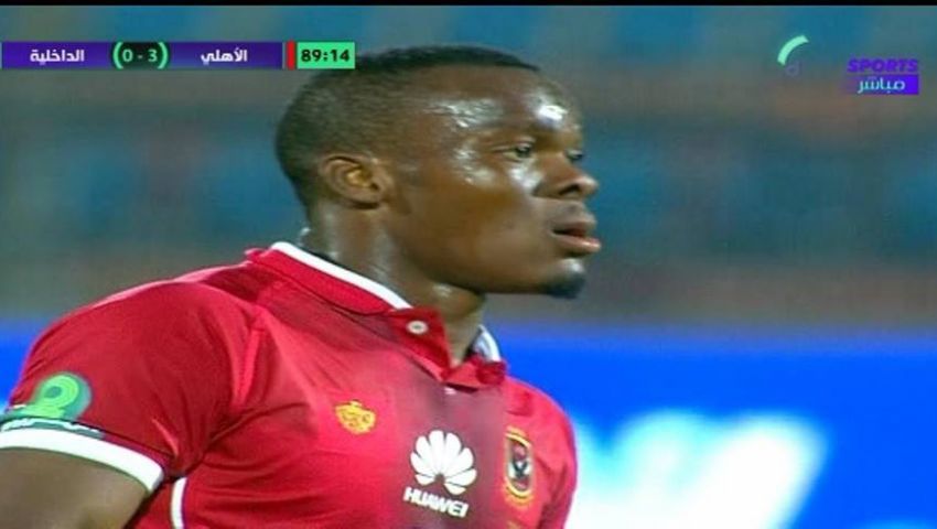 جماهير الأهلي تهاجم حسام البدري وكريم حسن شحاتة بعد تألق كوليبالي