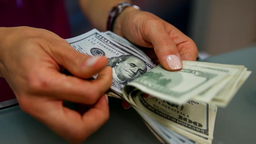 في نهاية تعاملات البنوك.. الدولار مستقر عند 18.35 جنيه