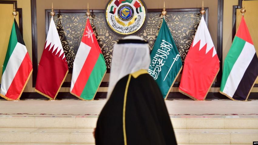 مصالحة قطر تقودها السعودية.. أسباب استراتيجية محتملة