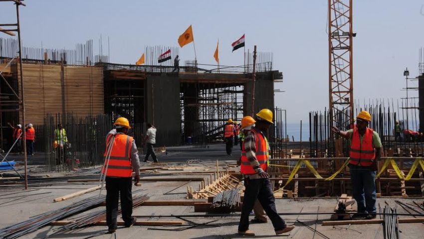 في عيدهم.. هذه مواقف الأحزاب من قضايا العمال وحقوقهم