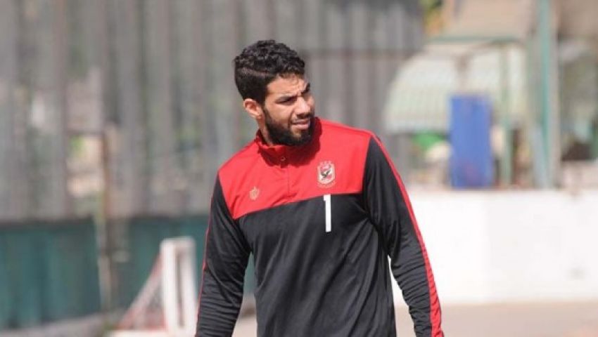 شريف إكرامي يغيب عن لقاء الشرقية ويكتفي بالجري