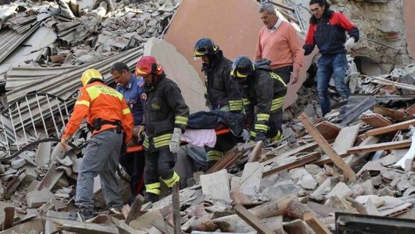 إيران تُعلن الحداد في كلستان على ضحايا المنجم