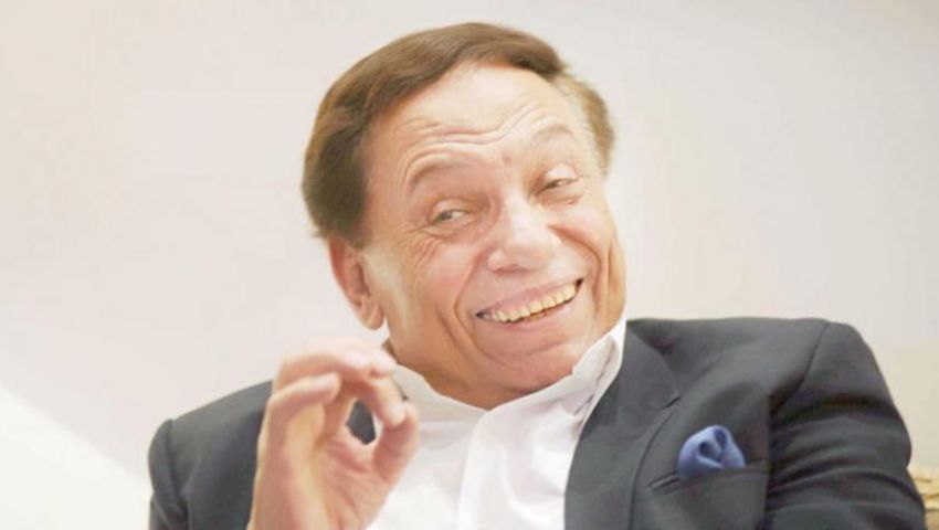 في عيد ميلاده..  هذه رسائل النجوم للزعيم عادل إمام