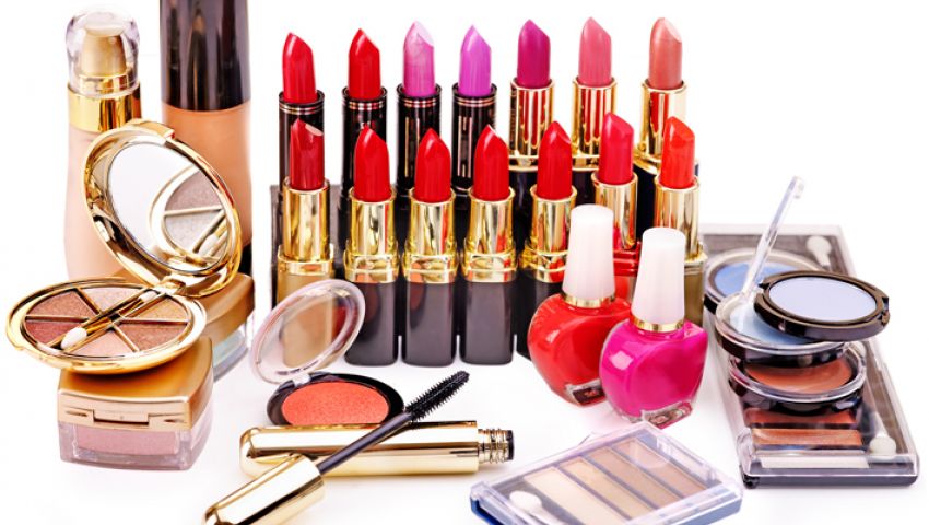 السيليكون في مستحضرات التجميل غير ضار بالصحة
