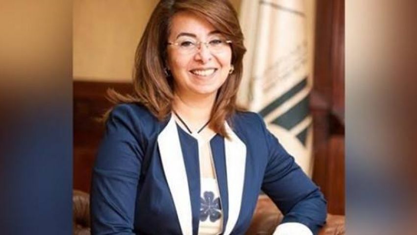 بالفيديو.. التضامن تكشف حقيقة تجنيد الفتيات بالجيش