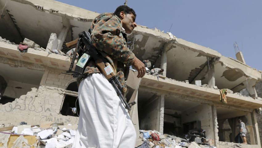 البنتاجون: إصابة جنود أمريكيين في غارة على معسكر للقاعدة شرق اليمن