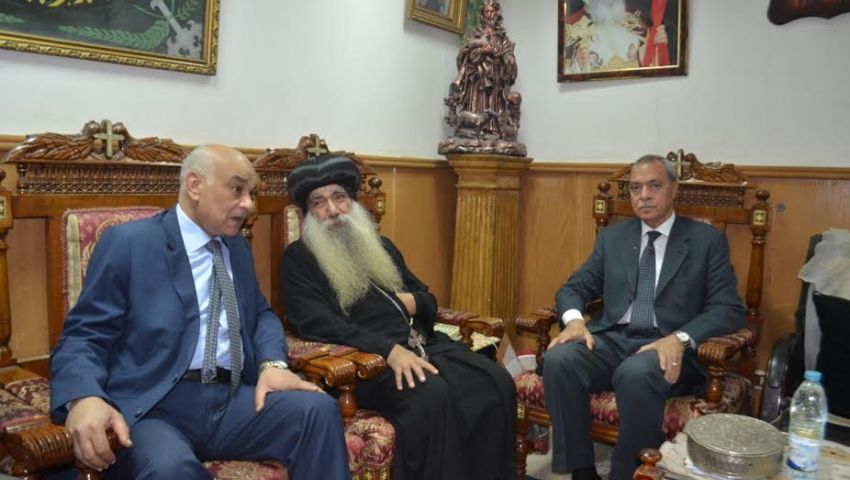 بالصور| أسقف نجع حمادى: الهجمات الإرهابية محاولة فاشلة لتمزيق الشعب