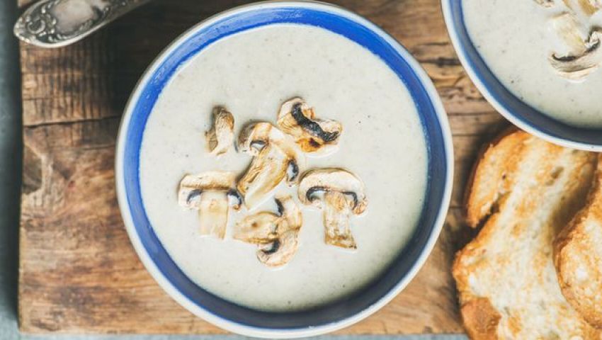 طريقة عمل شوربة المشروم بالكريمة