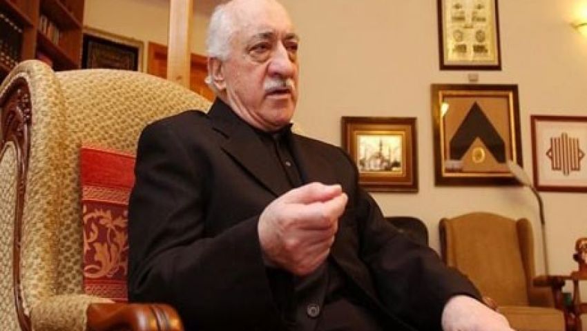 تركيا تبدأ محاكمة جماعية لـكولن وأتباعه