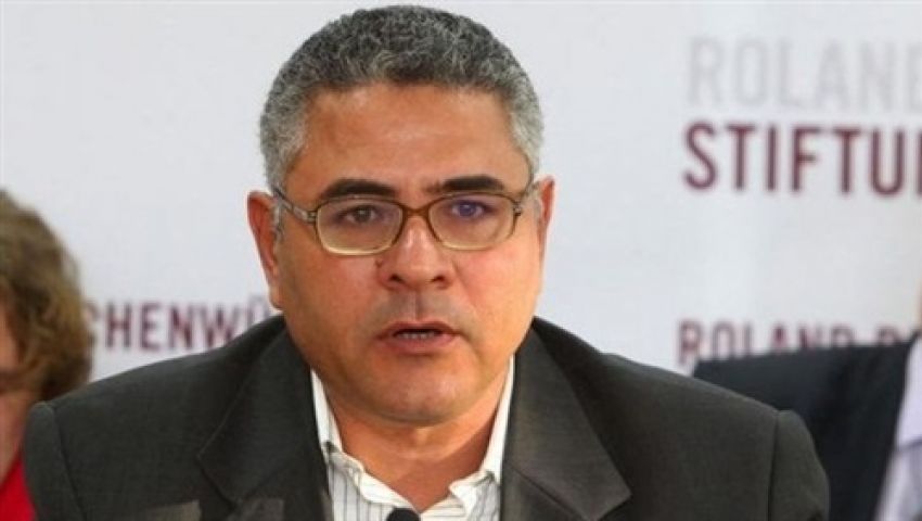 جمال عيد لـ السيسي: وعي المصريين بفساد مبارك لم يكن مزيفًا