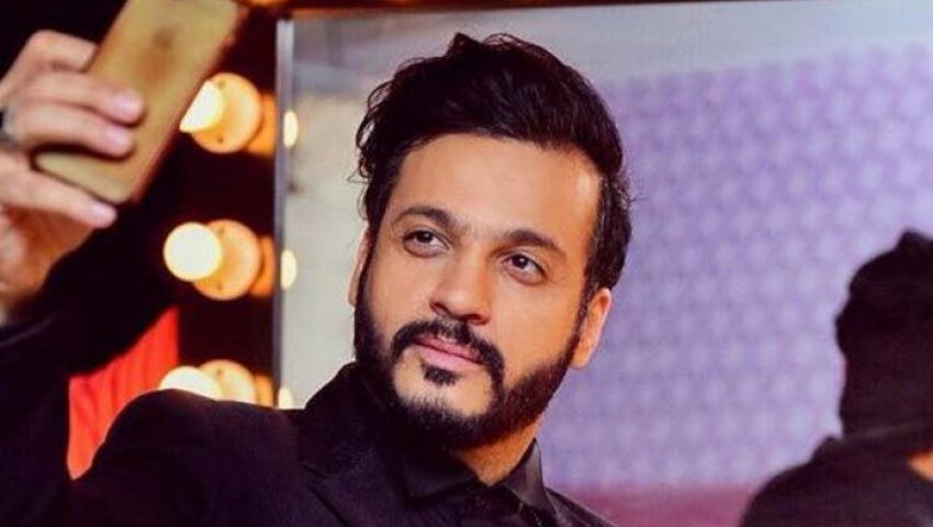 فيديو| «دخول الحمام» وراء حبس إيساف.. مواقف قادت النجوم للسجن