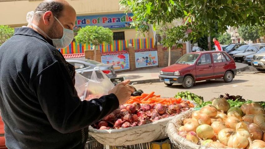 فيديو| أسعار الخضار والفاكهة واللحوم والأسماك اليوم الأحد