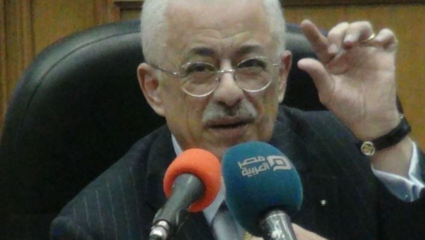 وزير التعليم يحذر المدارس الخاصة من ابتزاز أولياء اﻷمور بشأن المصروفات