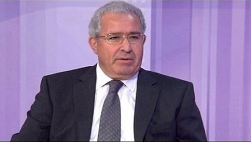 نائب بكتلة رئيس لبنان : قانون الستين جلب الحروب .. وتمديد البرلمان استمرار للأزمة