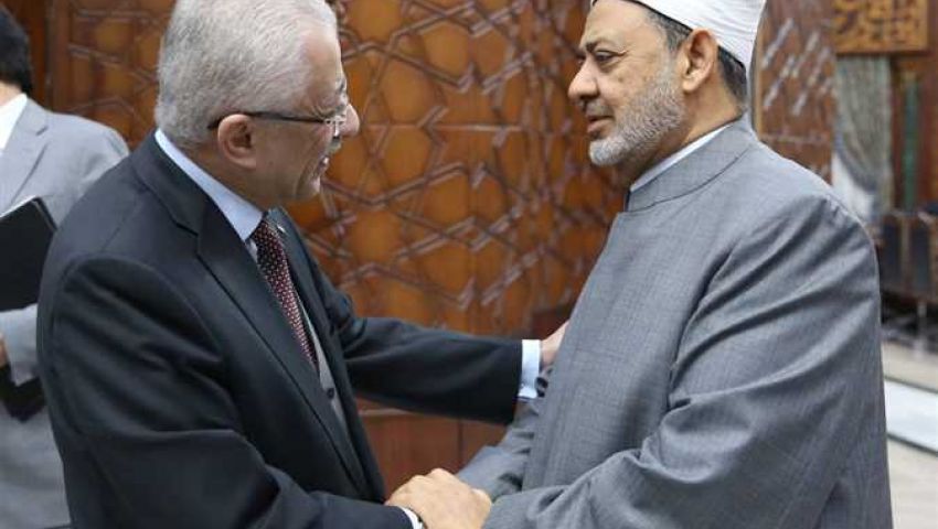أوائل الثانوية العامة والأزهرية.. قصص نجاح جمعها التفوق وفرقتها الوجهات