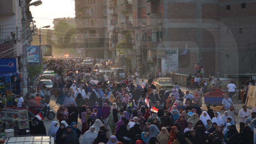 الآلاف بمؤتمر شعبي لتأييد مرسي بالفيوم