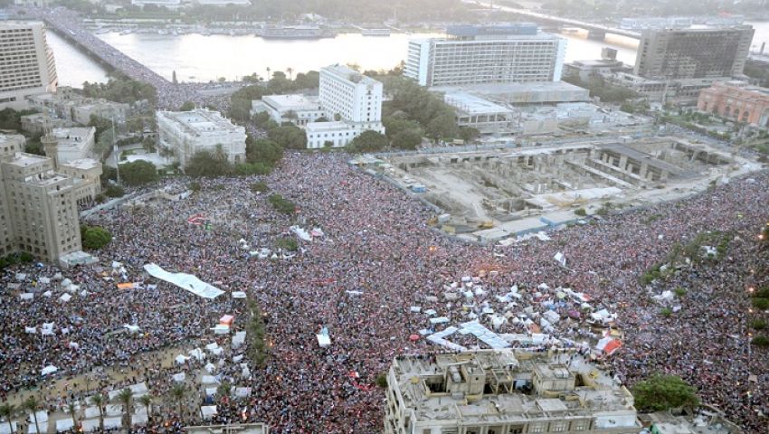 انتفاضتان ومقارنات.. لبنان ساحة الحريةومصرميدان التحرير
