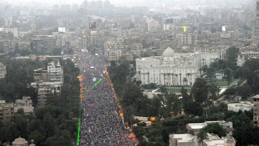 مصر تسجل أكبر فائض في الكهرباء في يوليو