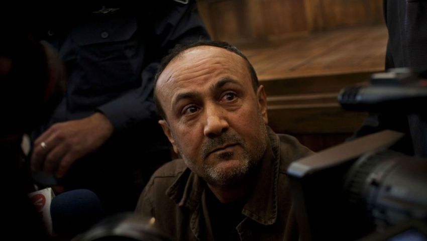 اللجنة الفلسطينية للمعتقلين تنفي تعليق البرغوثي إضرابه عن الطعام