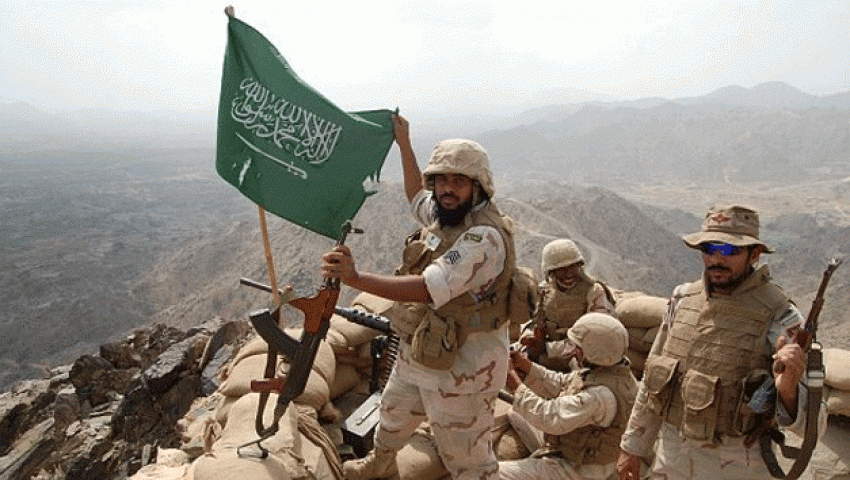 تشييع جثمان عسكري سعودي قتل على الحدود مع اليمن