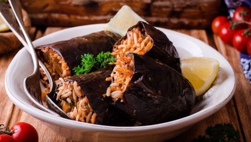 طريقة عمل محشي الباذنجان